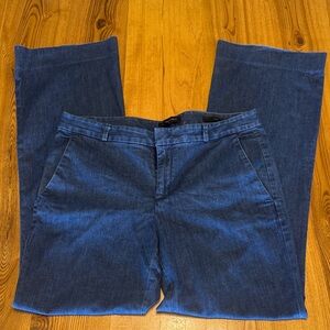 Banana Republic Women's Dark Blue Straight Leg Jeans